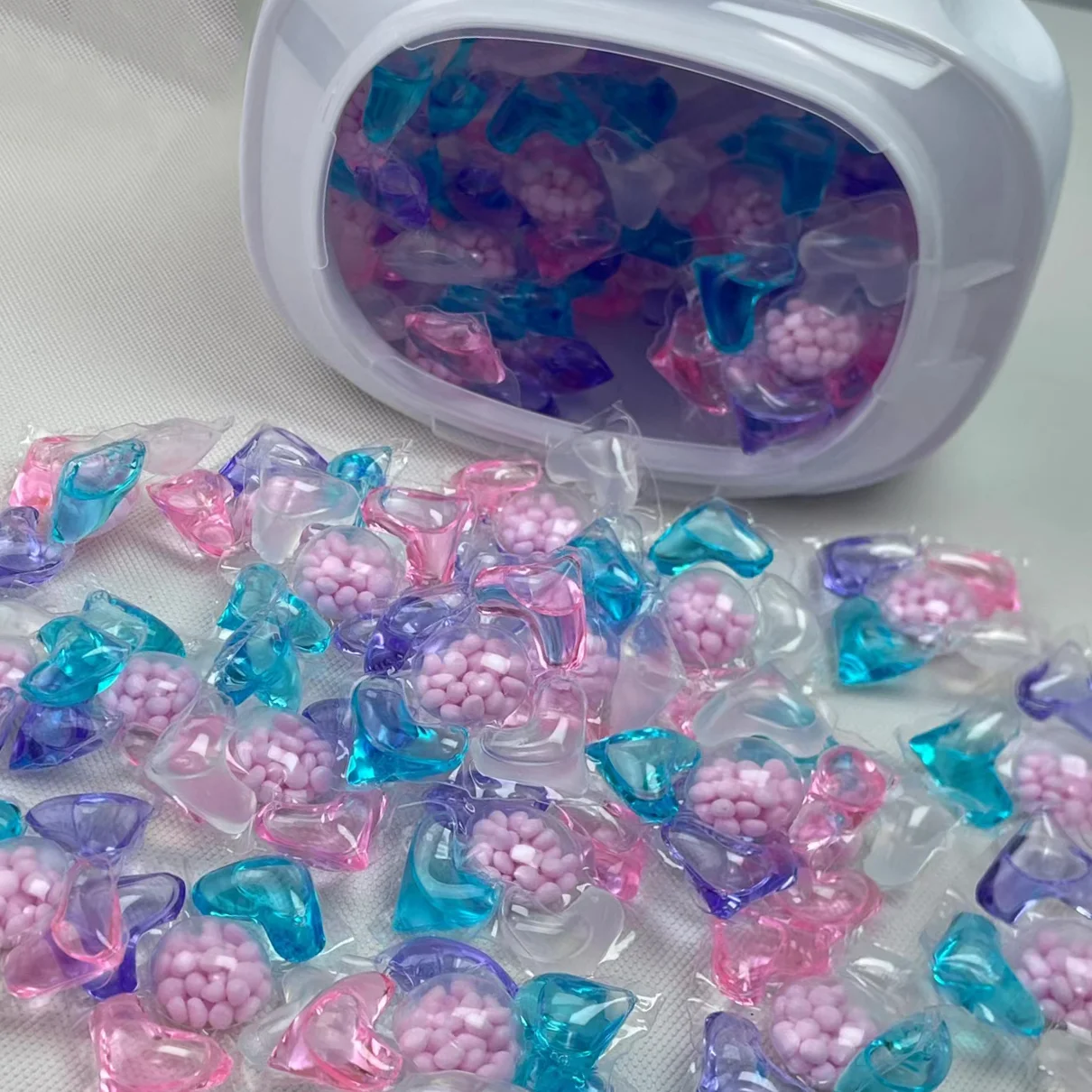 5 in 1 Water Soluble Laundry Detergent Pods Capsules Liquid Detergent Deep Cleaning Packaging Boxes For Washing Capsules