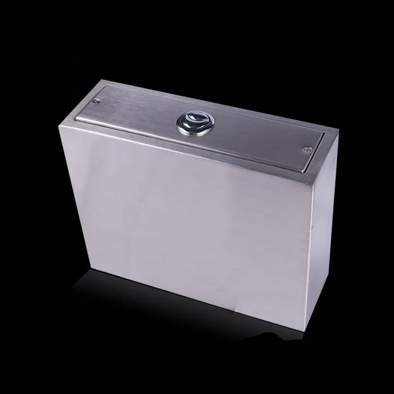 Standard size, stainless steel water tank