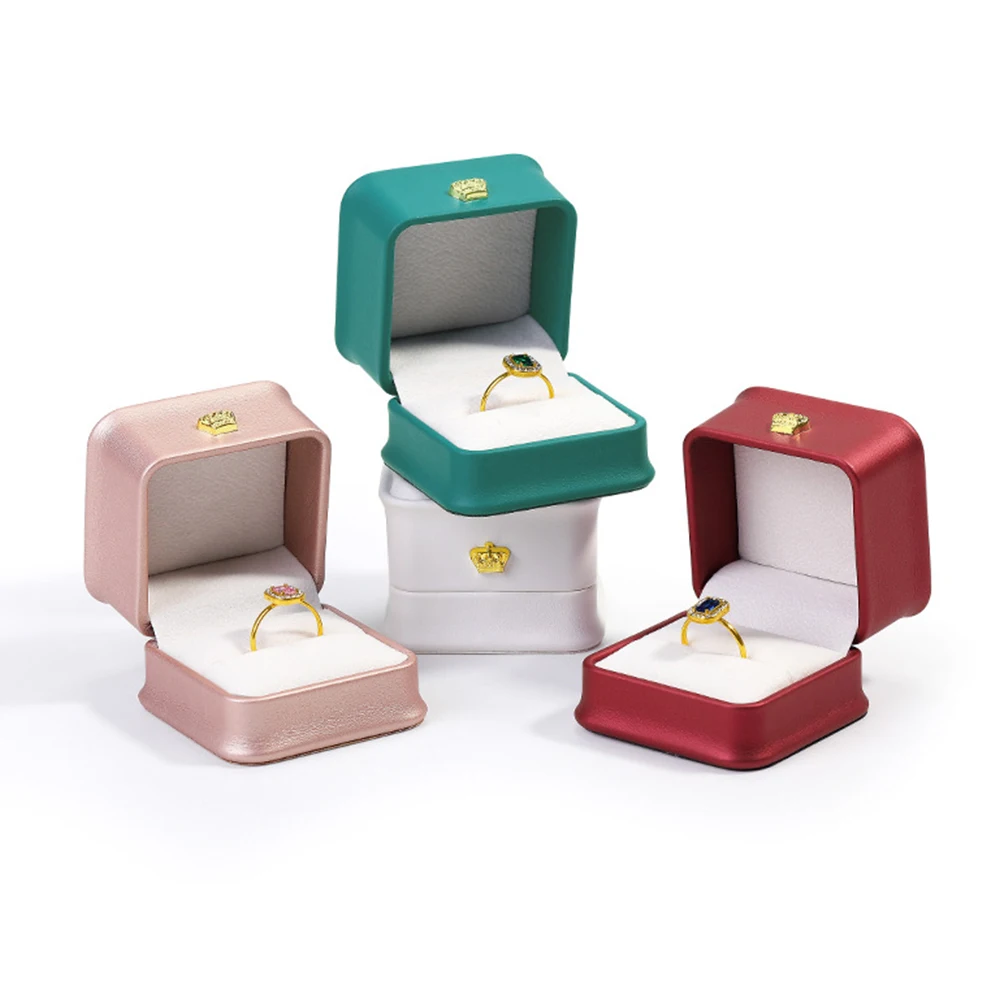 New Factory Price Luxury Wholesale White Gold Custom logo Pu Leather Necklace Earring Jewel Ring Box for Jewelry Packaging