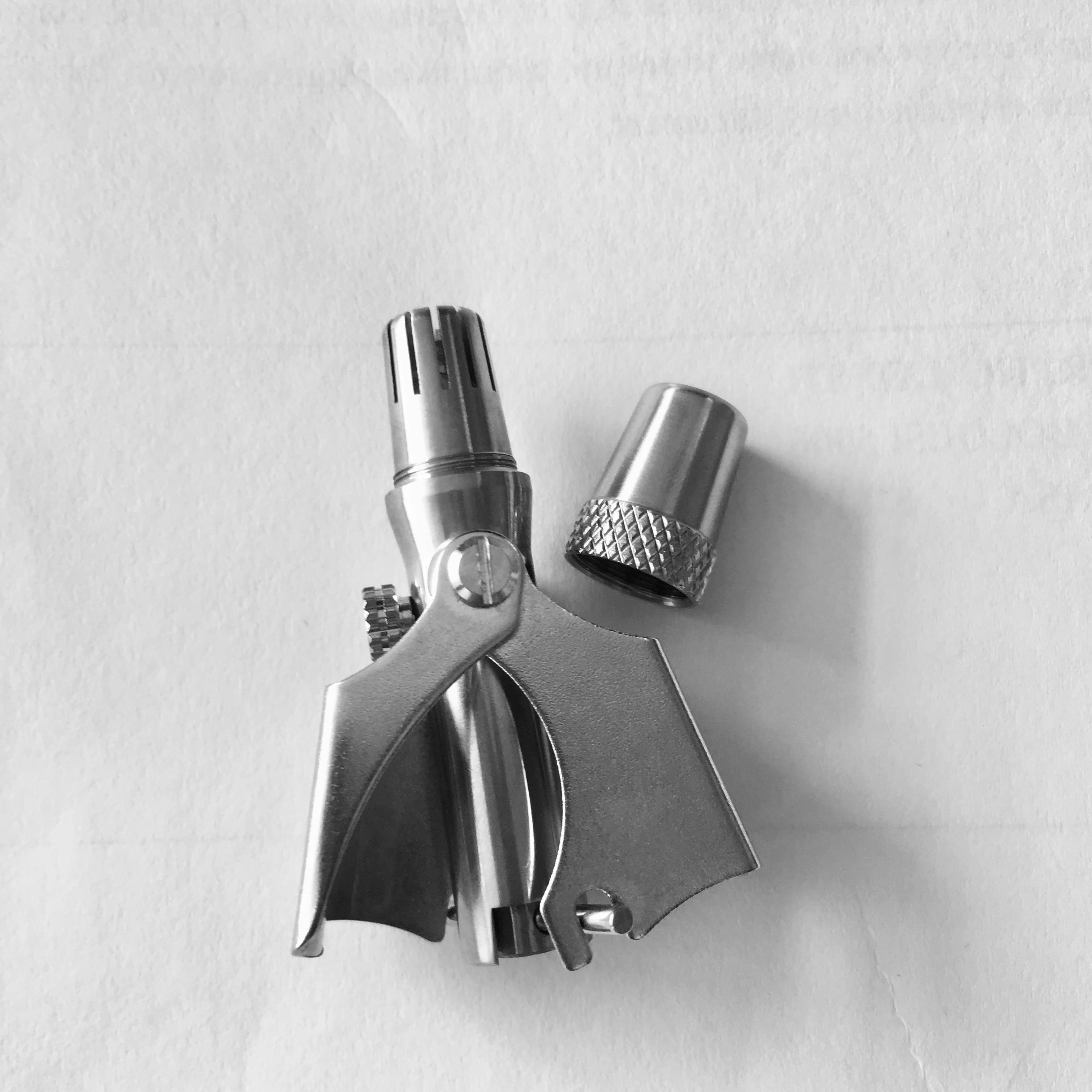 
Manual exquisite silver stainless steel cutter Nose Hair trimmer 