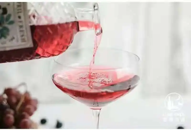 Creative 100ml 250ml 375ml 500ml Clear Empty Corked Beverage Juice Fruit Wine Glass Bottles with Cork Lid