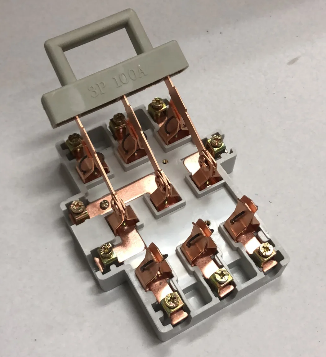 
Painting 3 Pole Knife Switch change over double throw knife switch 