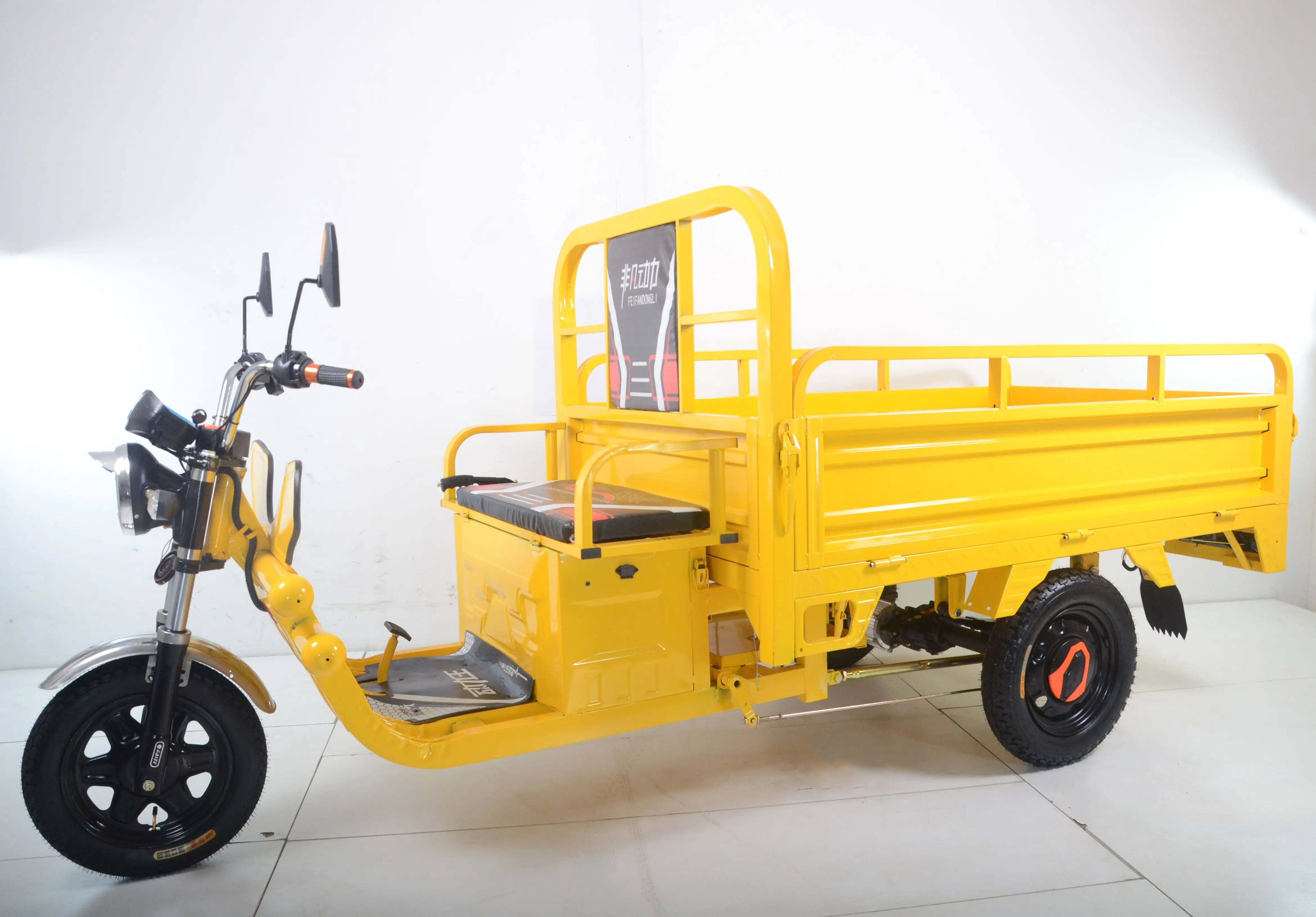 Cheaper Strong power 60V1000W Electric Tricycles volta electric cargo tricycle  adult Cargo Tricycle For Sale