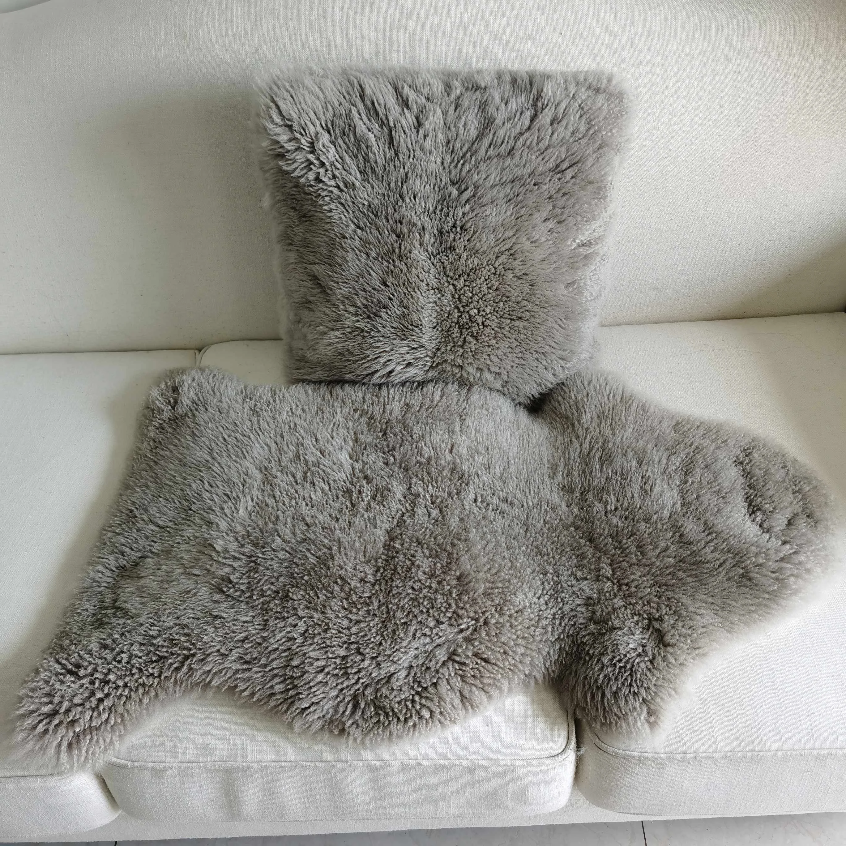 Wholesale Lambskin Double Side Sheepskin Fur Pillow Covers Shaggy Real Australian Sheep Fur Throw Cushions For Car Sofa Bedroom