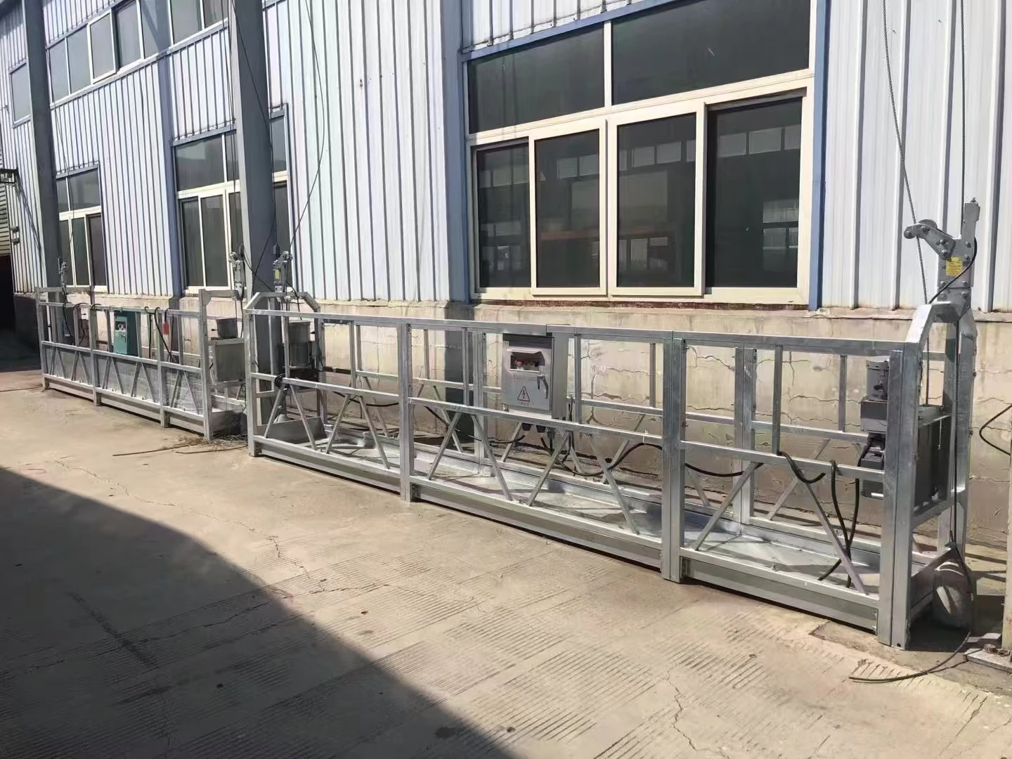 Most popular customized suspended work platform high rise swing stage facade construction