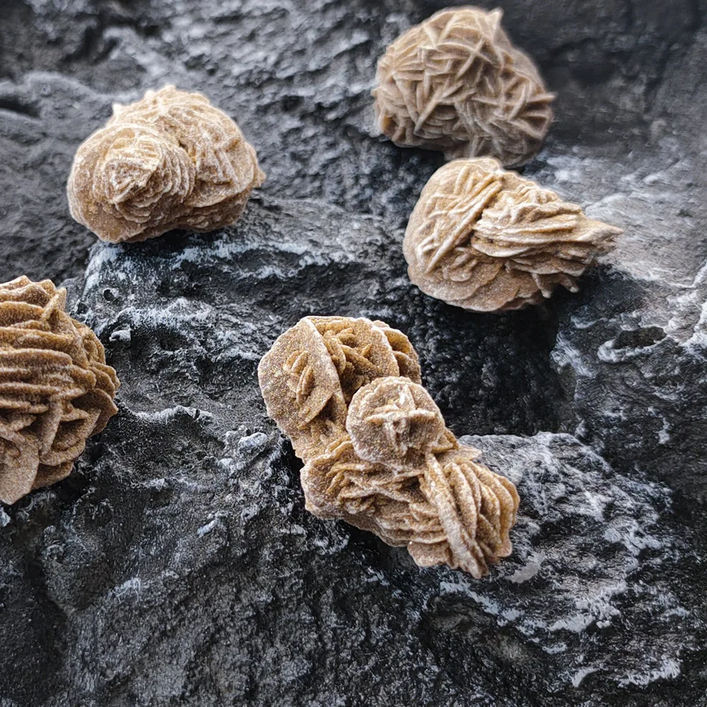 Natural desert rose plants crystals healing stones adenium seeds desert rose rough stone for decoration