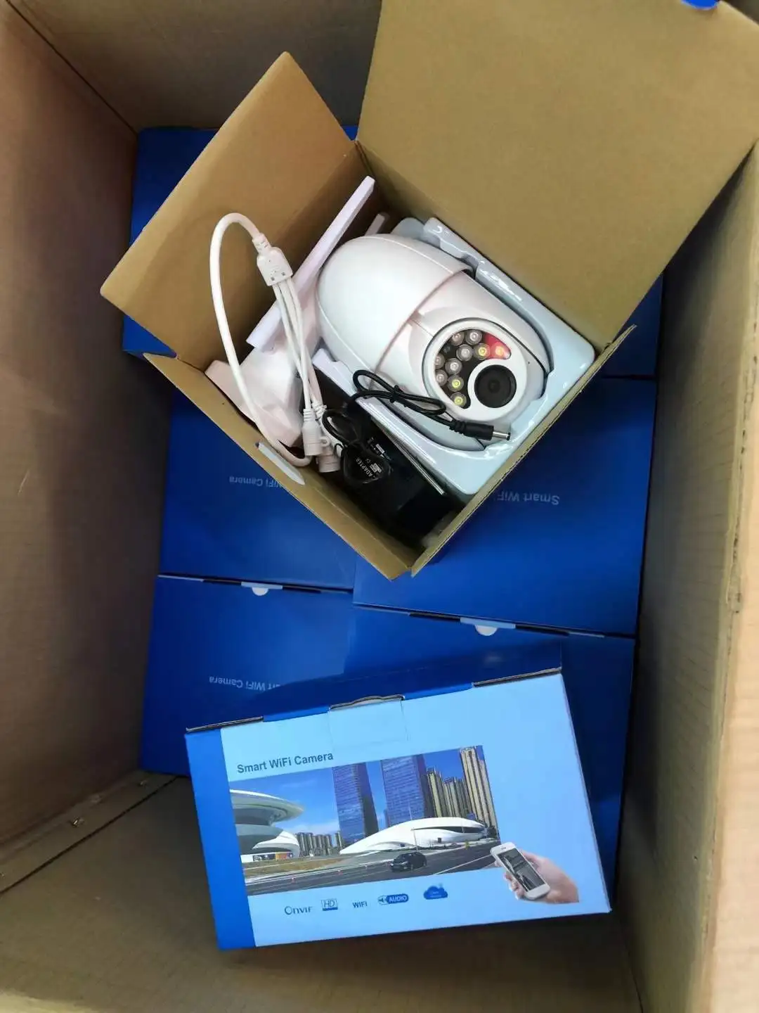 Фабрика OEM V380 Pro отслеживание движения WiFi CCTV IP камера наружная беспроводная безопасности