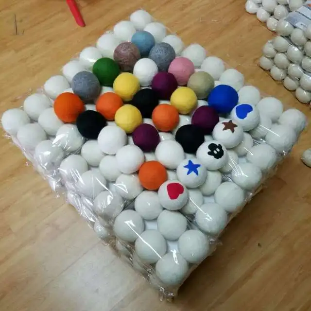 Handmade Organic New Zealand 100% wool dryer balls for laundries