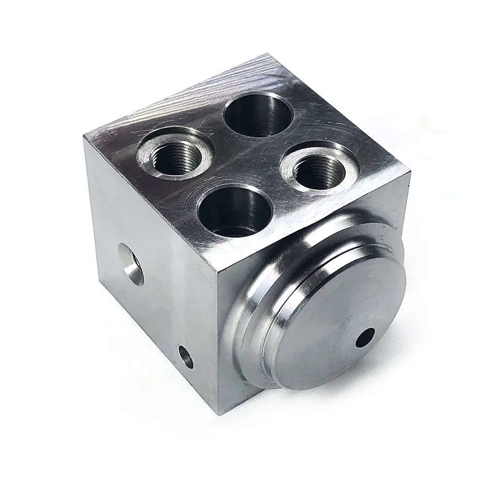 Custom Robust Stainless Steel Manifold Block for Efficient Air and Hydraulic Flow