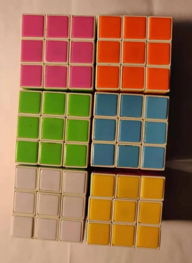 5.4cm magic cubes.jpg