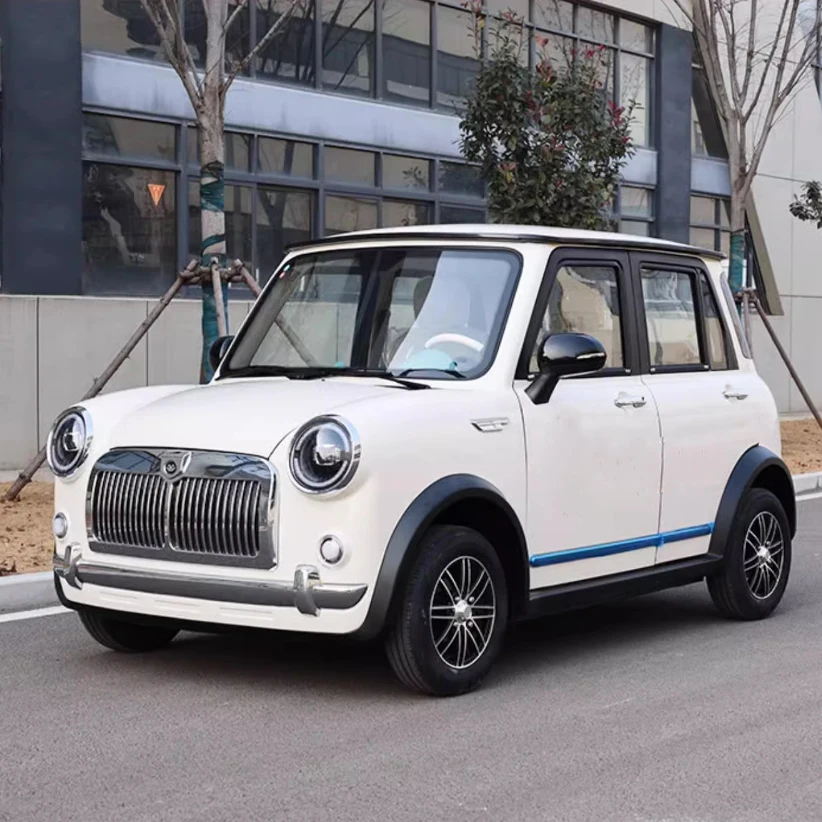 Hot Selling Four-wheel Low Speed Sale Intelligent Electric Vehicle Motor Maintenance Free Battery Long Range Electric Car