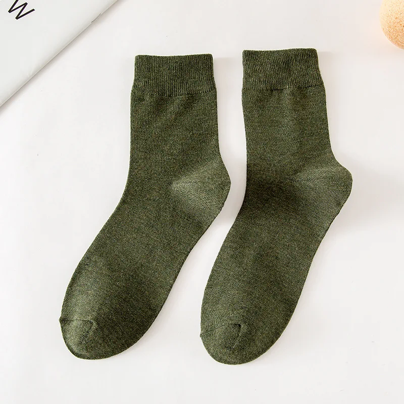 High quality polyester mid-tube socks fashion colorful gray black unisex winter indoor warm short socks