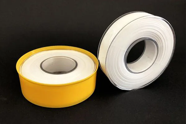 PTFE sealing tape
