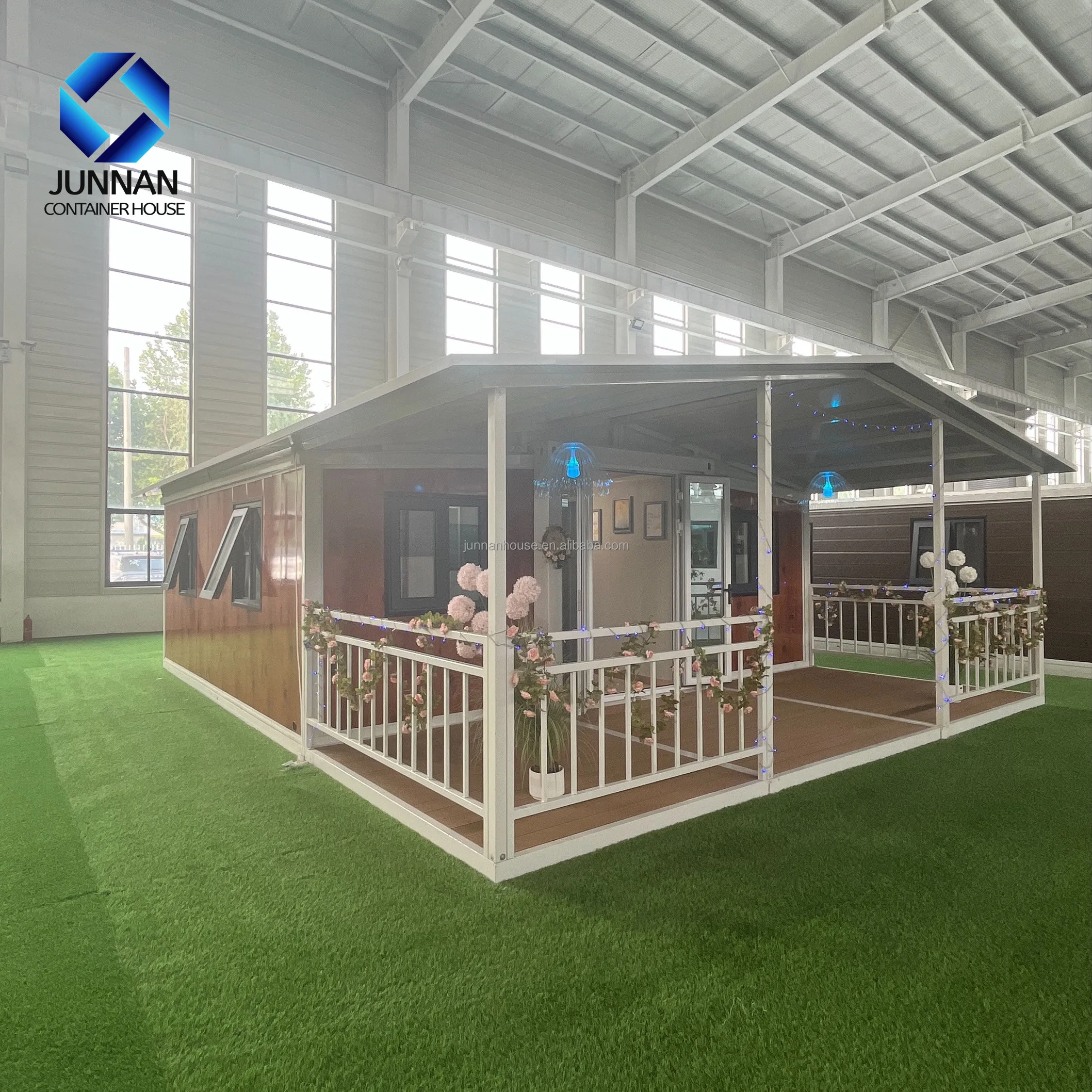 Modern 20ft Modular Mobile Expandable Container House Low Cost Steel Folding Container with Bathroom and kitchen