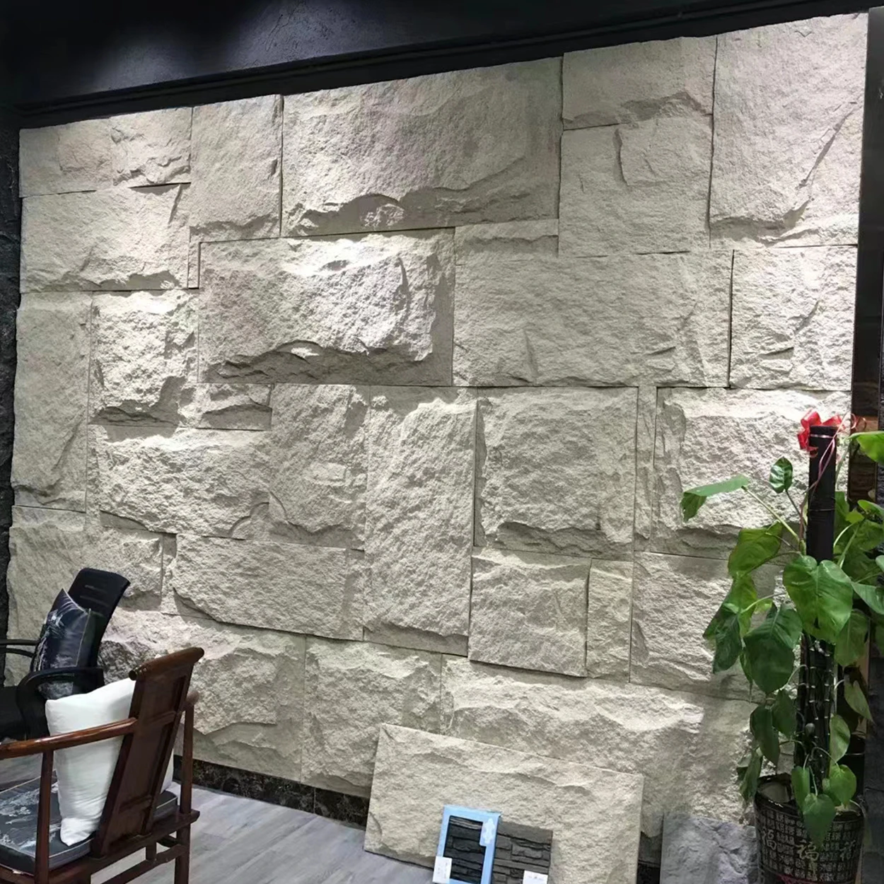 Hot Polyurethane Artificial Stone Machine PU Foam Panel Exterior Decorative Siding Faux Rock Wall