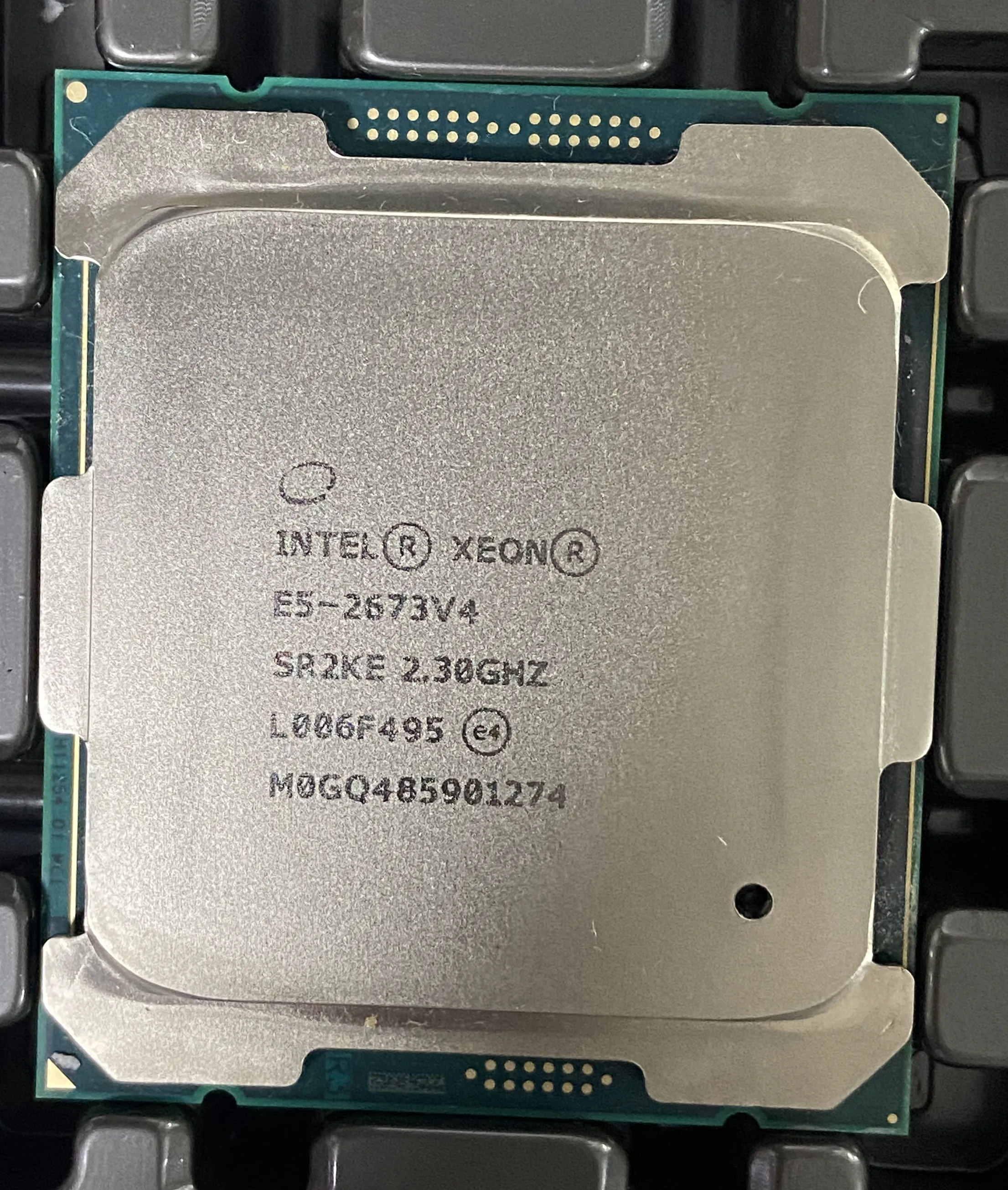 High Performance Recommend High Quality 135w E5-2673V4 Cpu Xeon E5 Official Edition