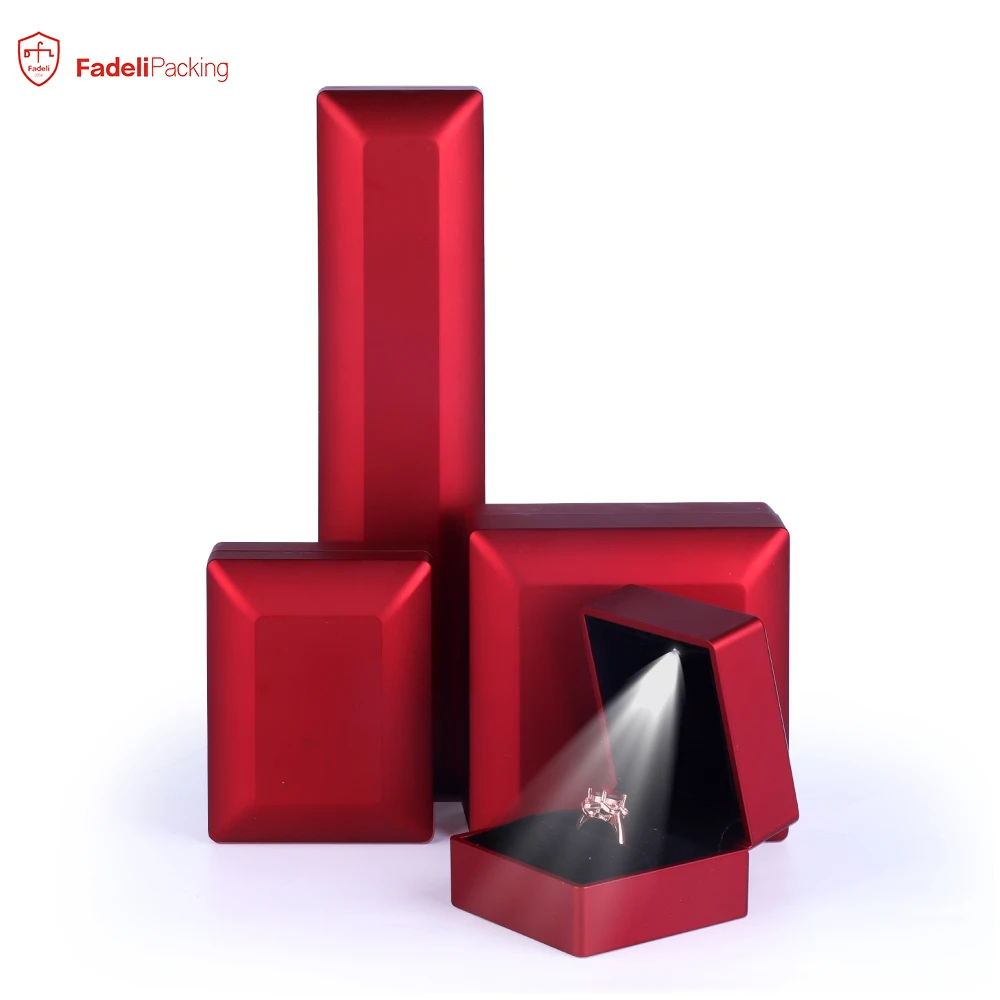 Luxury led light jewelry packaging box custom logo high quality ring packing jewelry boxes led light boxes factory wholesale