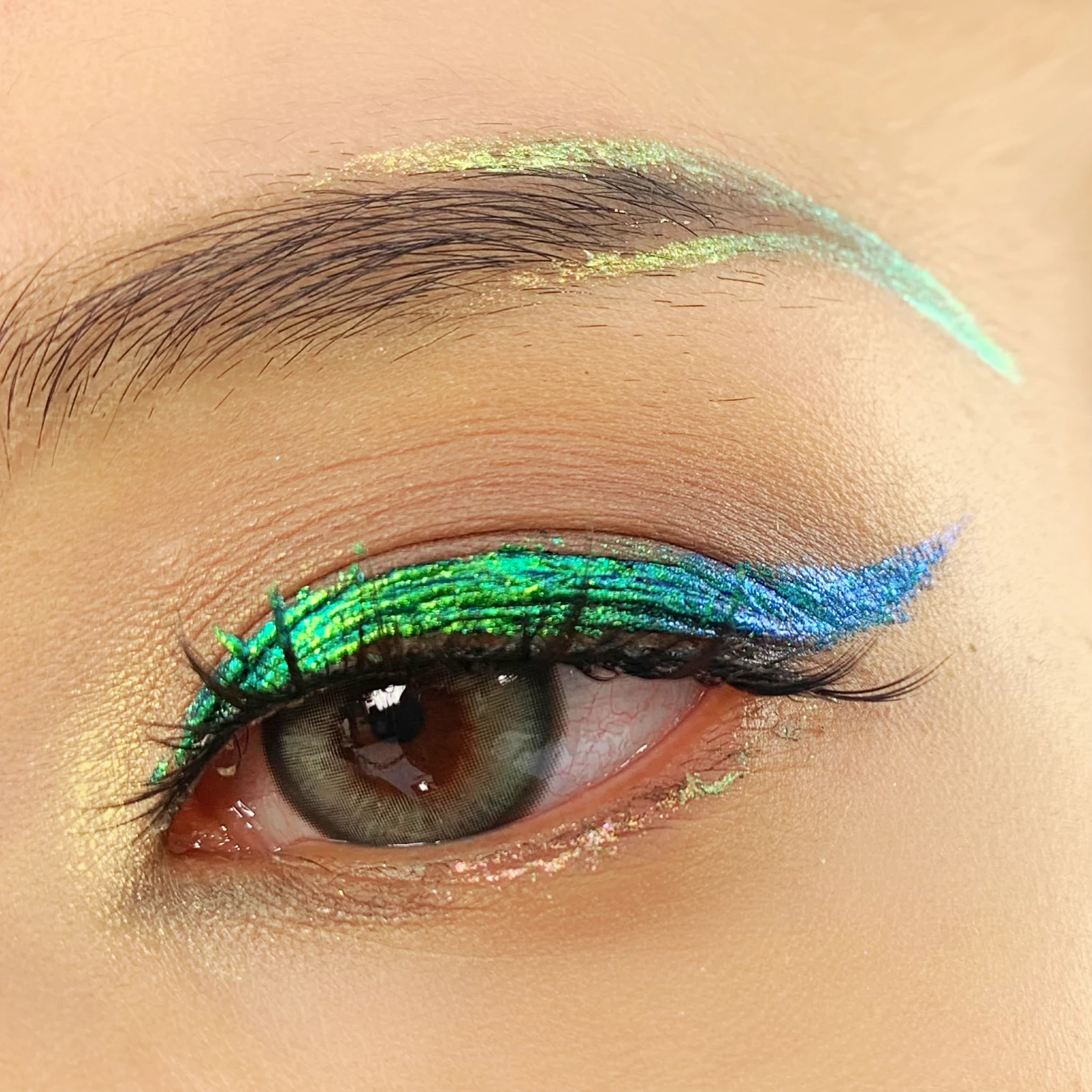Custom Logo Liquid Eyeliner High Pigmented Multichrome Eye Liner Smooth Easy To Wear Eyeliner