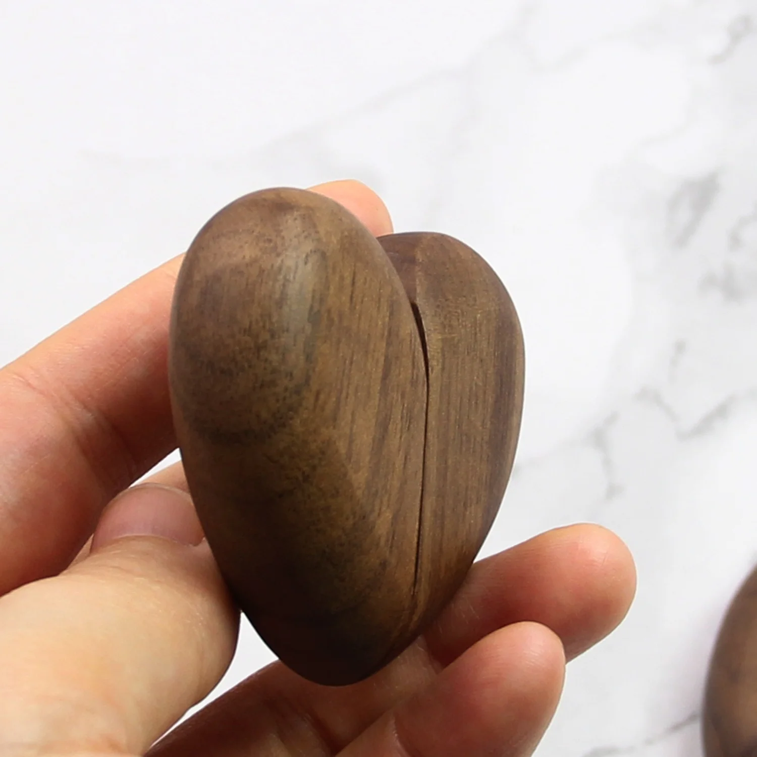Small Heart Shape Wedding Ring Box Quality Wood Jewellery Box Portable Ring Box