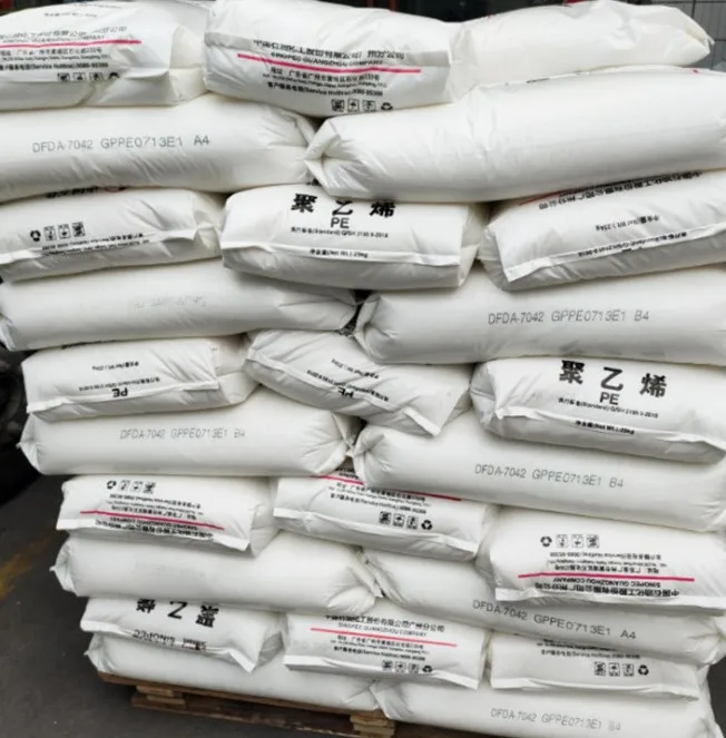 Best Quality SINOPEC PE-L Rotomolding LLDPE Linear Low Density Polyethylene Food Grade for Water Tank LLDPE mfi 3.5-5.3