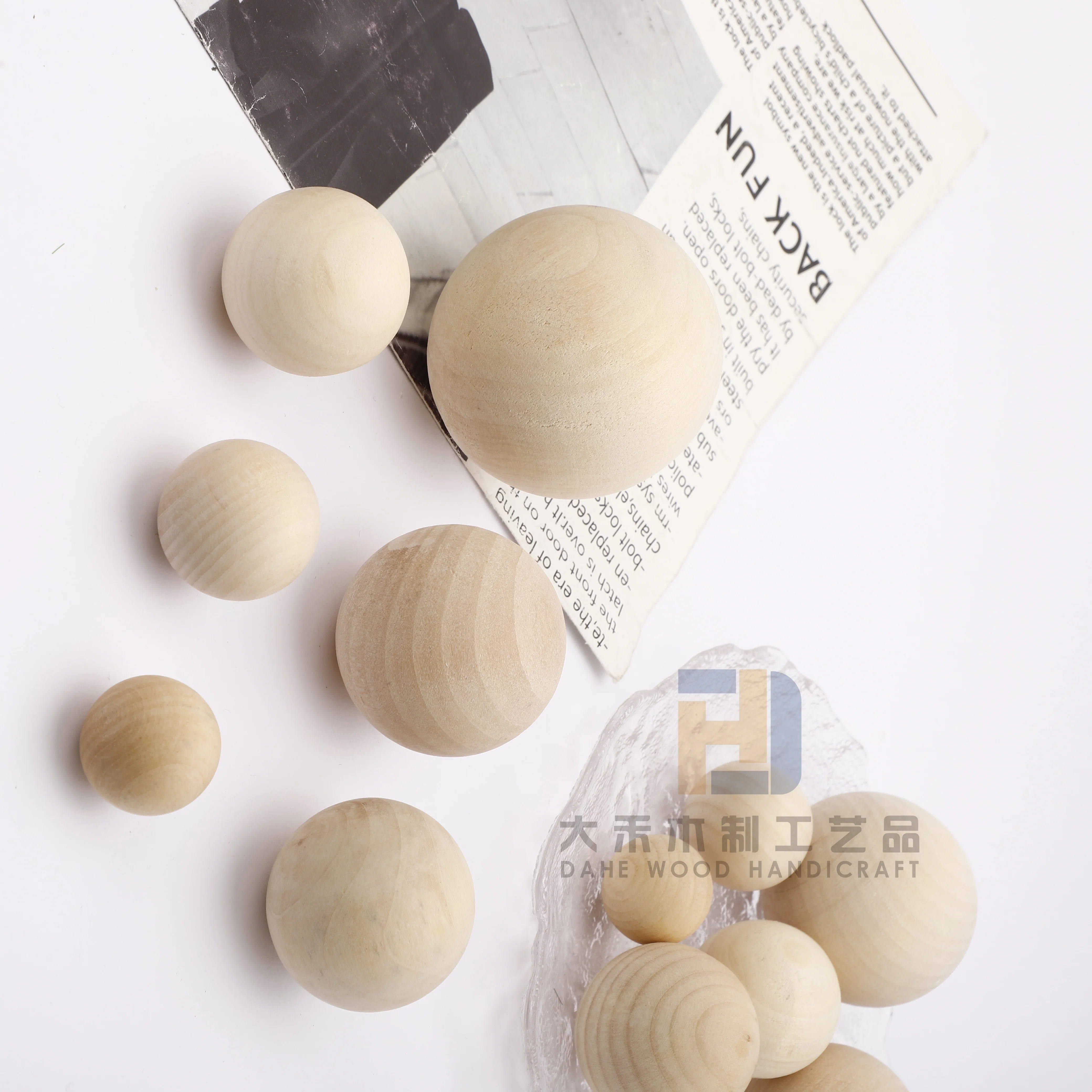 Unfinished 10/20/30/40mm Large Wood Round Balls Customized Size Natural Wooden Ball for DIY Painting Art Crafts Making