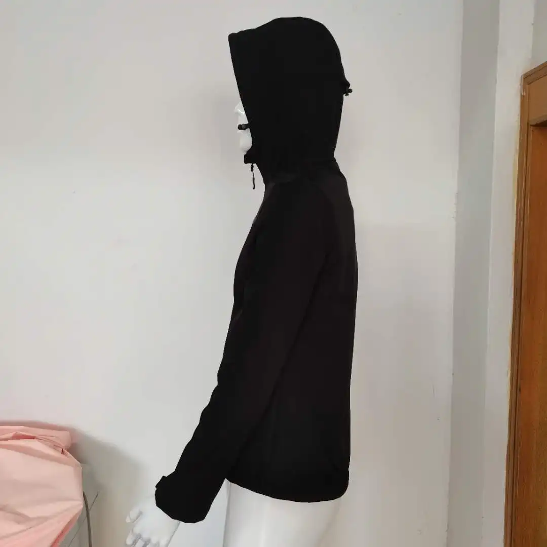 
2021 high quality Windbreaker Outdoor casual soft shell jacket mens clothing military softshell jacket 