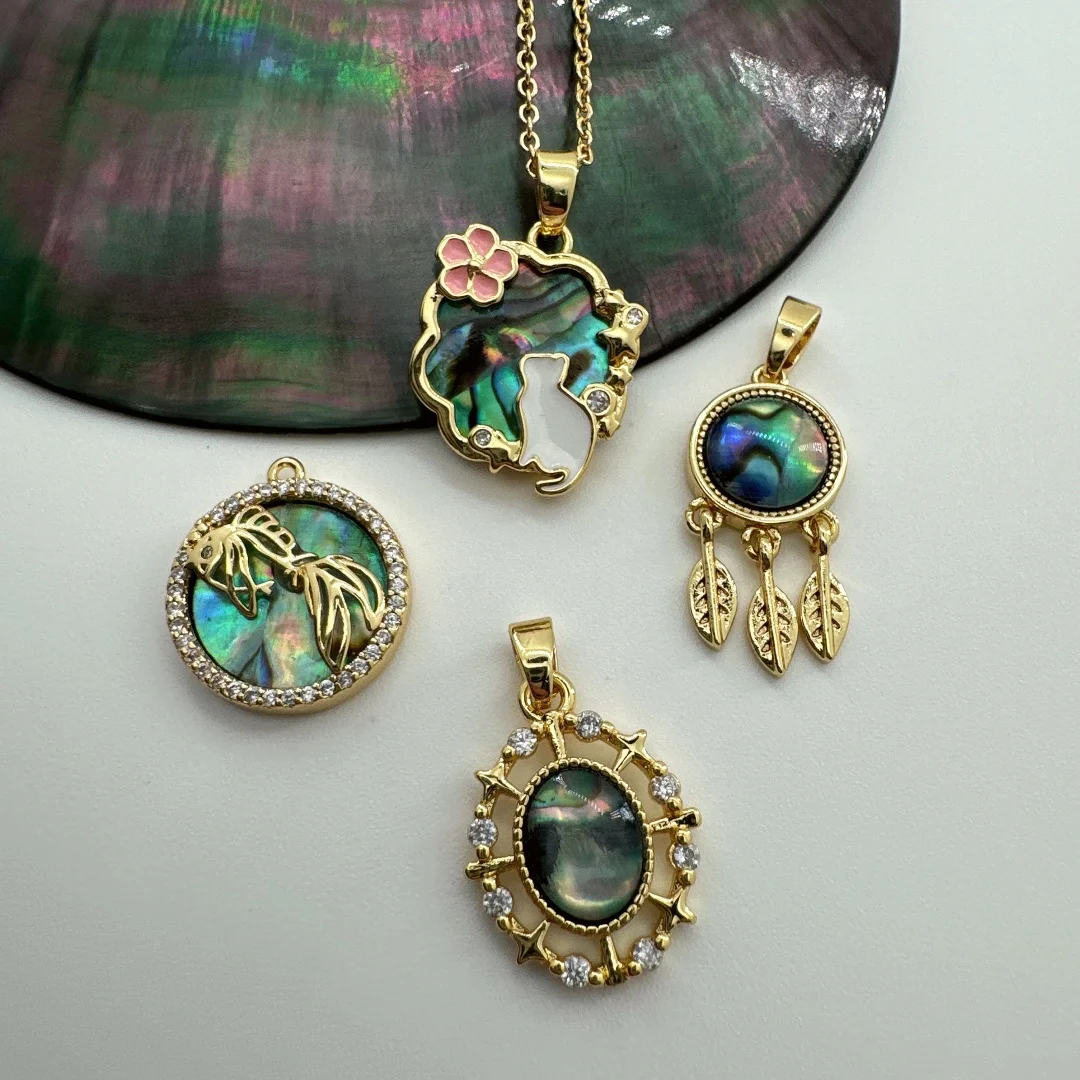 Oro Joyeria 18k Laminated Gold Wholesale Jewelry Brass Pendant Charms Accessories Women Dream Catcher Cat Fish Shell Pendants