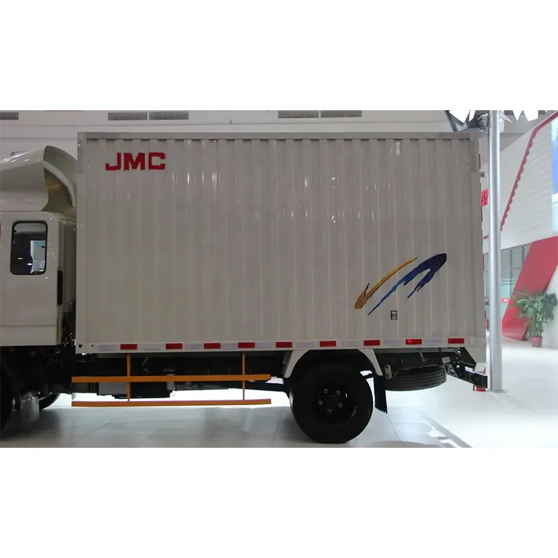 GOOD  Hot Sale  4X2 Van Cargo TRUCK  Box Food Truck With Low Price