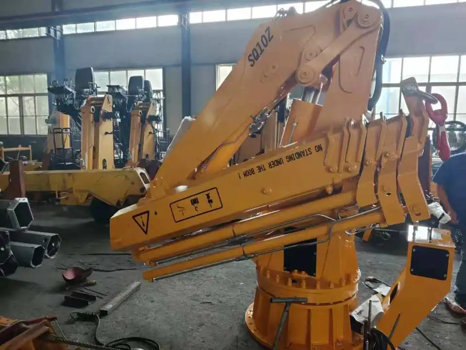 Factory direct professional design folding arm deck crane professional ship crane telescopic offshore crane