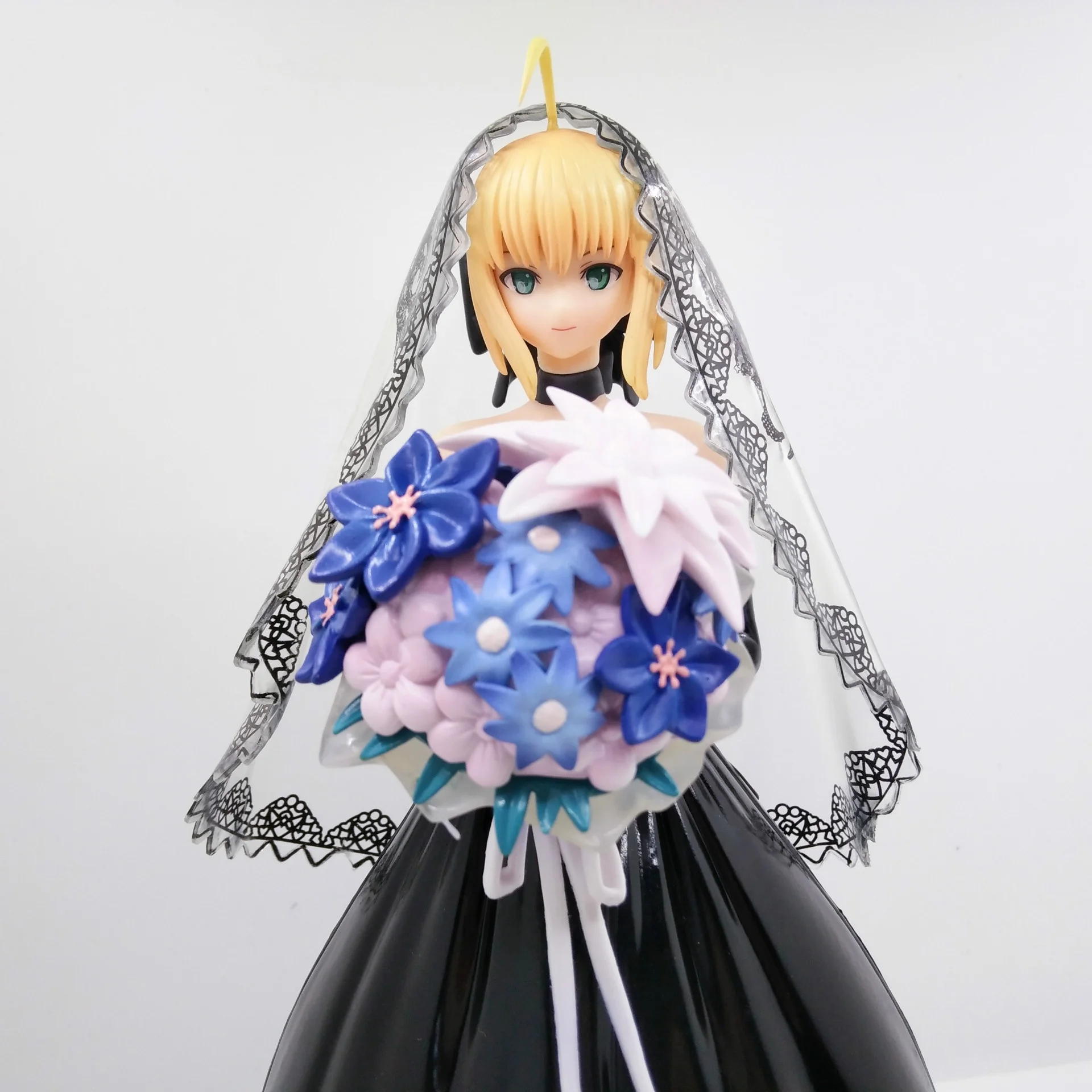 Fate stay Night 10th Anniversary Royal Wedding Dress Ver. Saber  sexy girl Japan Unisex PVC Action Figure Toys 25cm