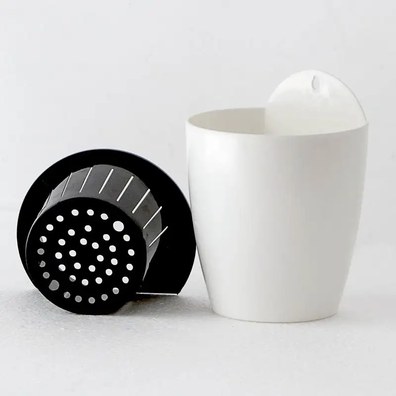 Wholesale Outdoor Garden large Size Plastic Automatic Planters Self Watering Flower Pots