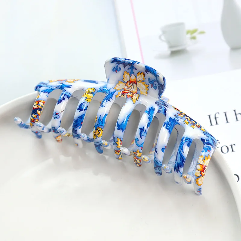 wholesale large hair grab newest design women matte hair claws crystal color transparent leopard print hairpin
