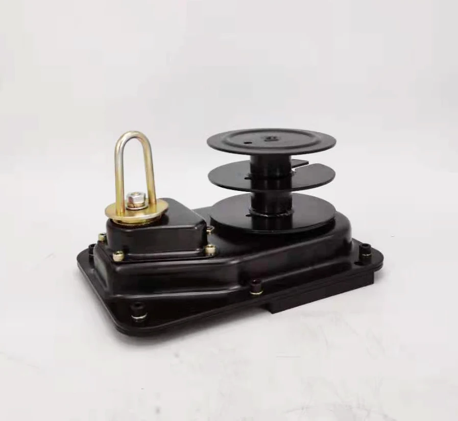 High quality Ceiling Mounted Winch 5000lbs 2270kgs for poultry water drinking feeding system