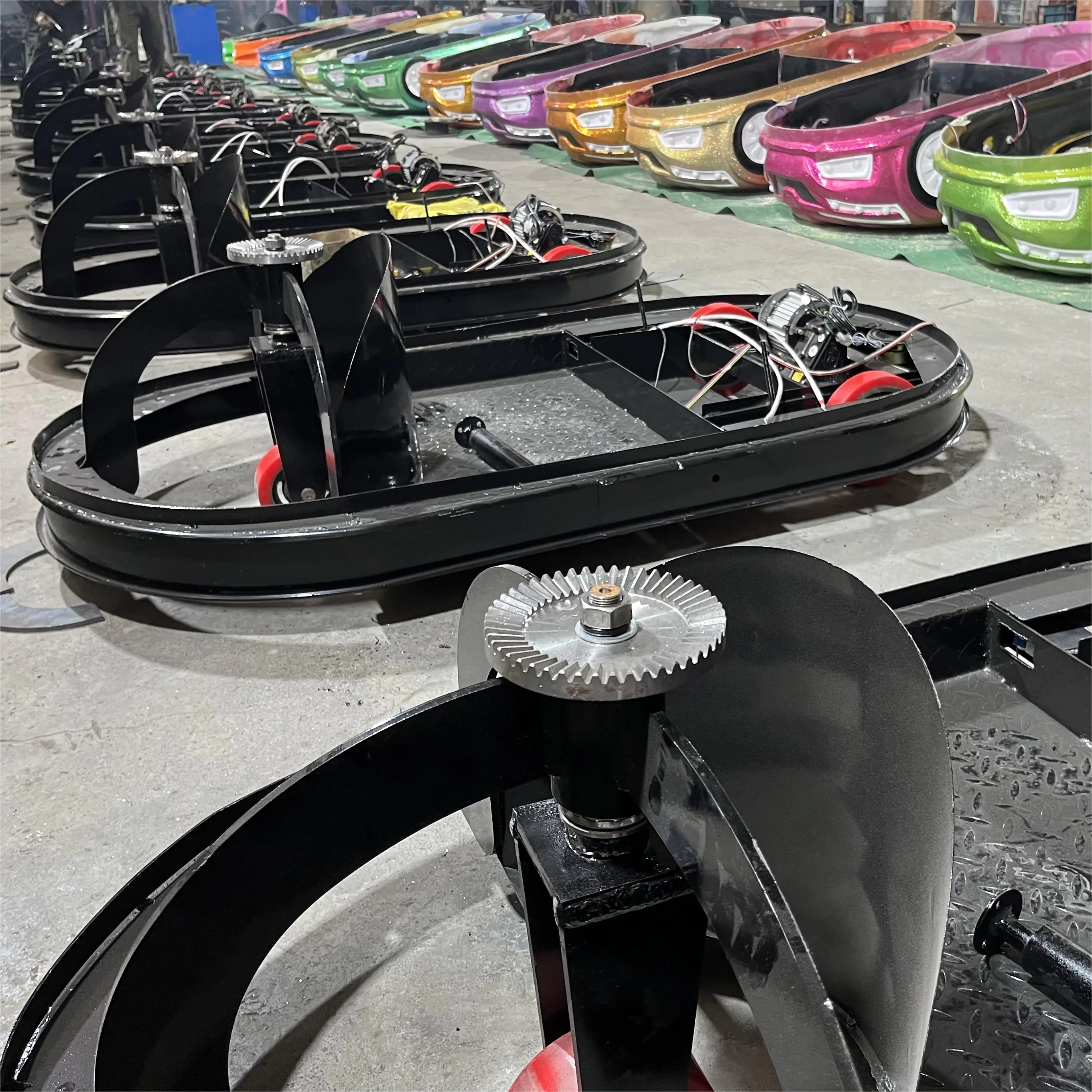 Factory directly sale model amusement park ride bumper cars  ride on car  los chocones spare parts electric motor wheels