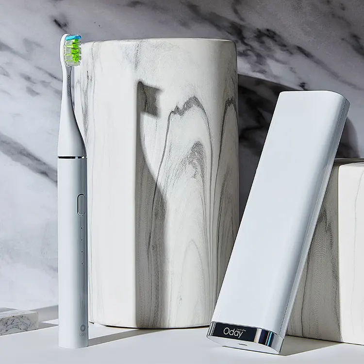 Rechargeable Automatic Ultrasonic Tooth Brush Wireless Charging Travel Sonic Electric Toothbrush with UV Sterilize