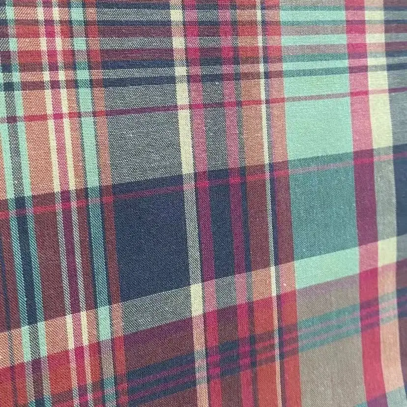 
High quality factory products selling straight fabric 100% cotton anti-wrinkle ball comb fabric quality products 