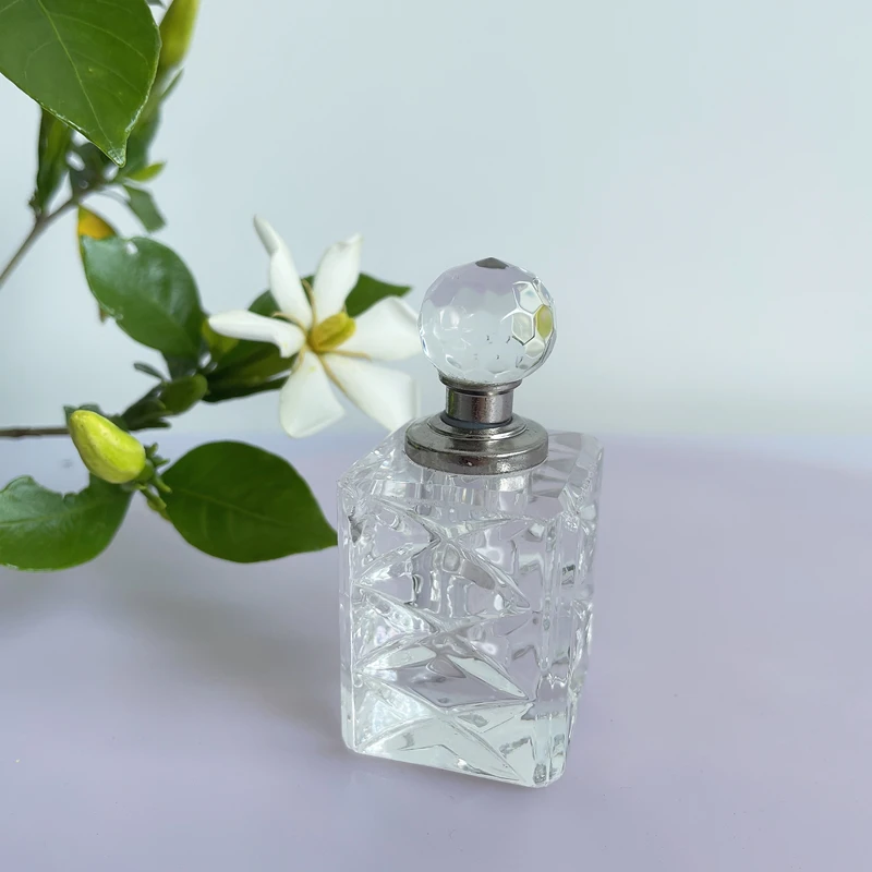 Wholesale new fashion 3ml square round crystal clear glass luxury essential oil perfume bottle for decoration and gifts
