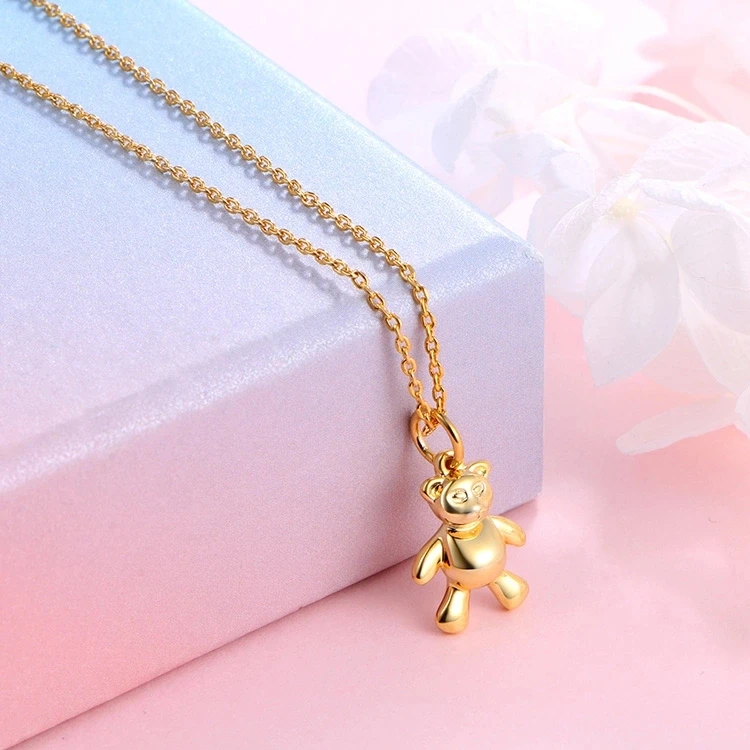bear necklace (2).jpg