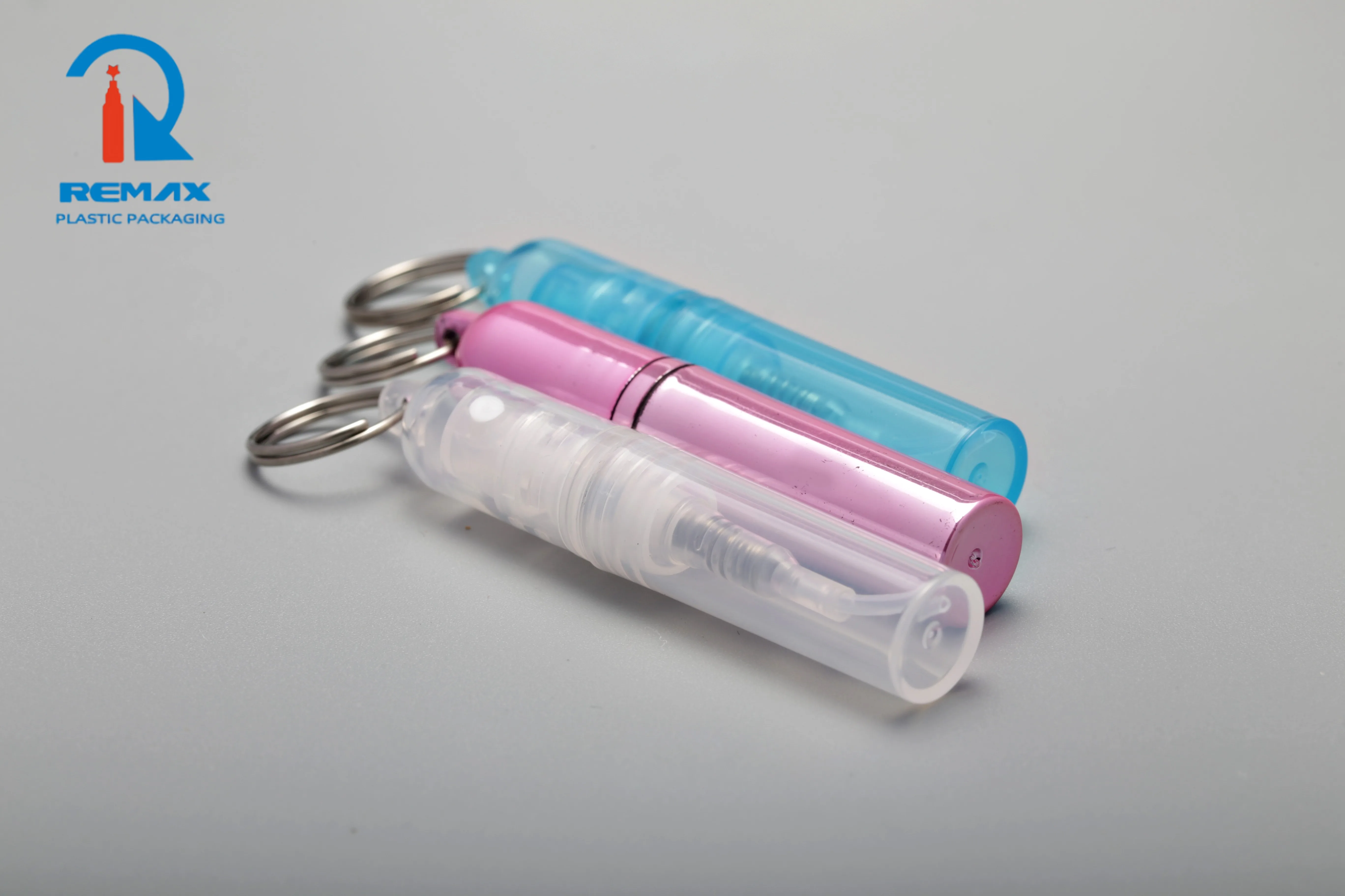 Wholesale Mini Empty Bottle 5ml 8ml Plastic Perfume Bottle Hand With Keychain Antibacterial Fine Mist liquid Sanitiser Spray Pen