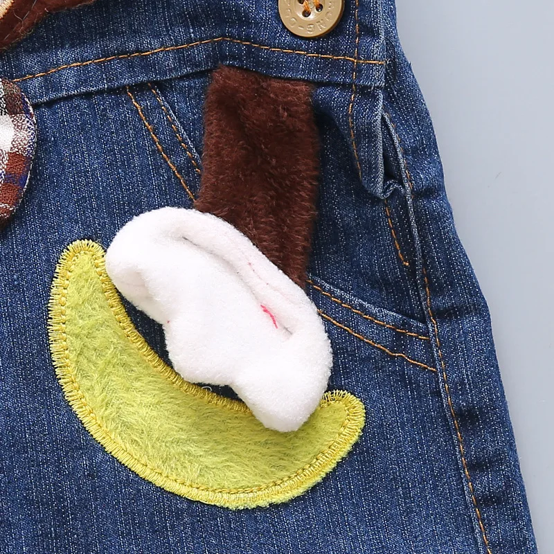 
2019 spring and autumn cartoon monkey banana strap trousers baby 
