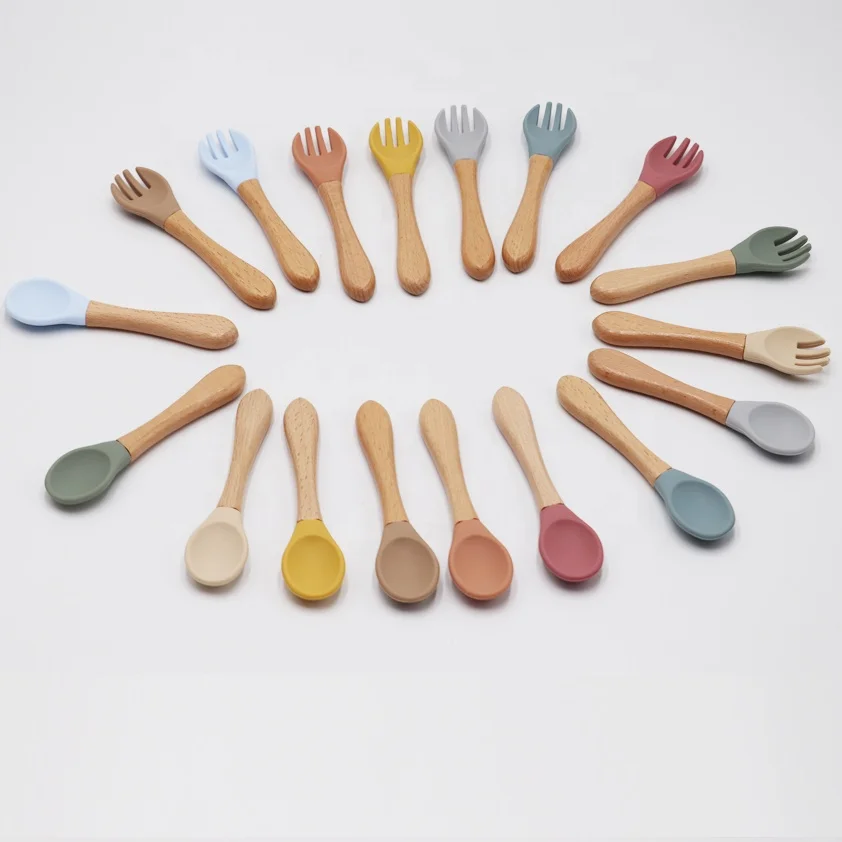 Силиконовая ложка для кормления