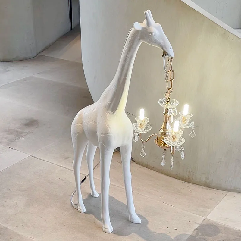 Customized Size Home Hotel Lobby Decorative Lighting Crystal Chandelier Lights Animal Modern White Giraffe Floor Lamp