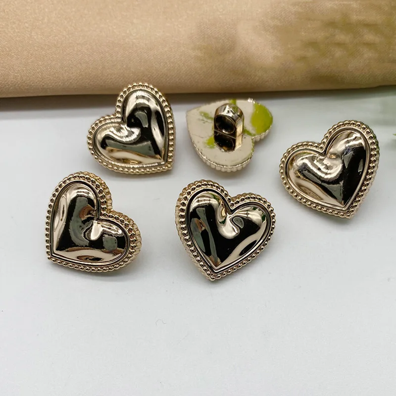 Buttons Heart Shaped Buckle Plastic Button Accessories with Enamel for Shoe Charms Women Dress Suits Blazer Jacket Uniform