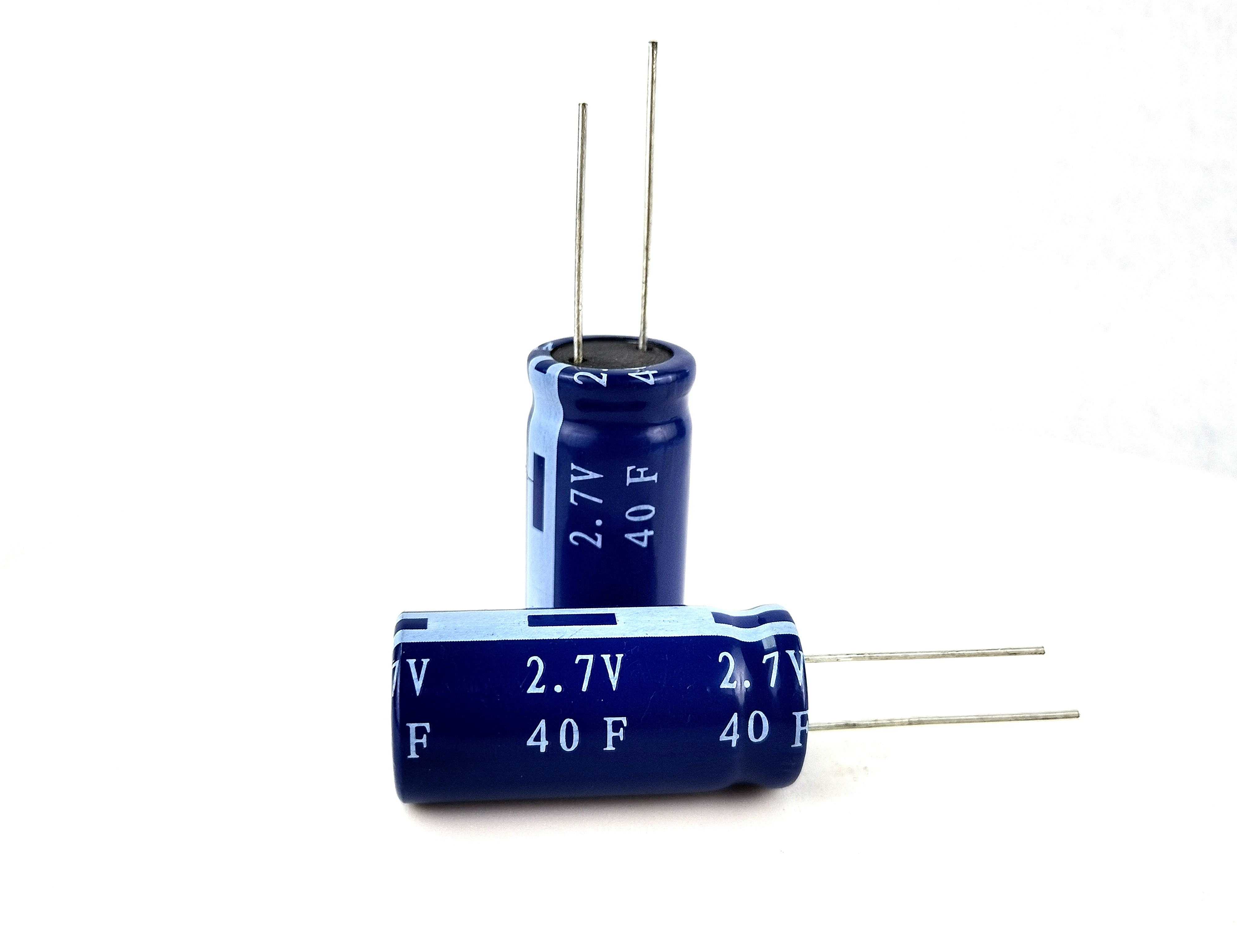 Оригинальный 2.7v40f двухслойная фарадный конденсатор с алюминиевой крышкой 1000fsupercapacitor для графеновой батареи Суперконденсатор