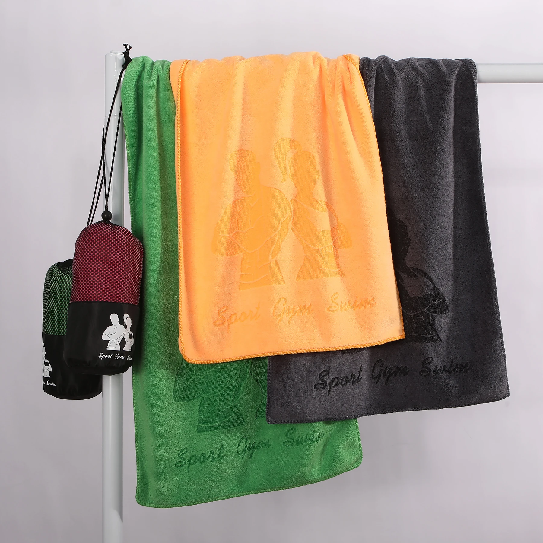 Custom 400gsm Gym Sports Club Football Basketball Team Towel Rally Towel Sublimation Printing Polyester Microfiber Towel