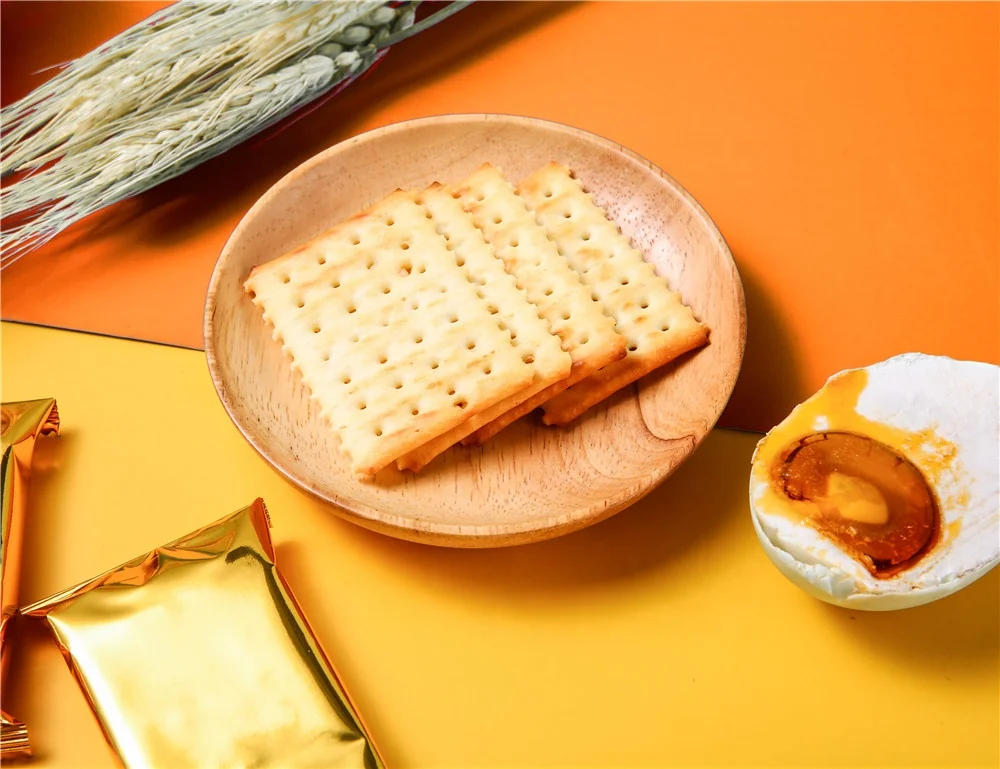 100g  cracker Rich in Calcium sugar free milk soda cracker popular in Ghana and Nigeria