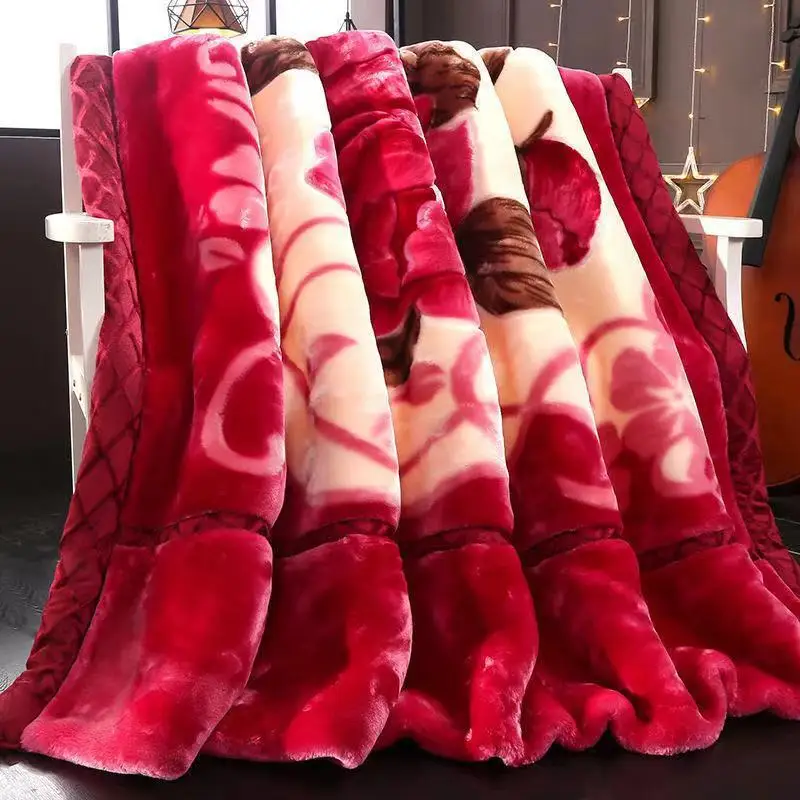 Wholesale Raschel double winter warm comforter flannel blanket for wedding