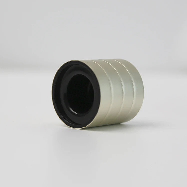 Beautiful Luxury Round Shape 50ml Aluminum Magnetic Cap Matte Oud Oil Opaque Black Empty Spray Perfume Bottles With Black Box