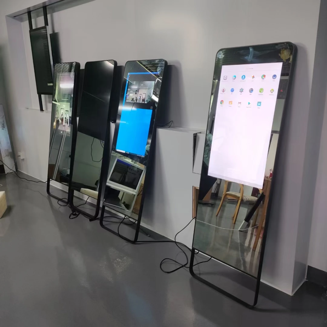 Hot Sale Front Facing Camera Interactive Magic Fitness Touch Screen Smart Mirror Display