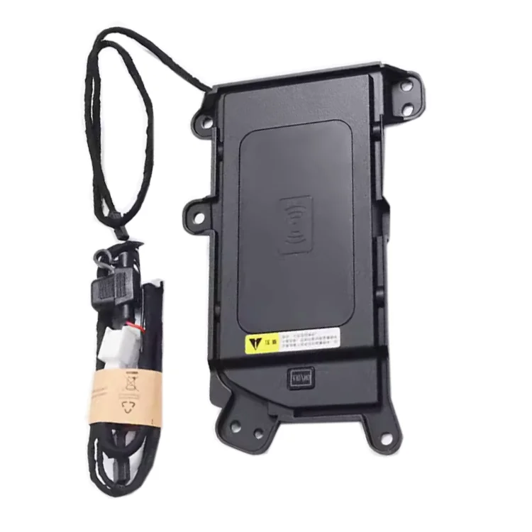 Car Wireless Charger 15W Fast Car Wireless Charger QI Mobile Phone Charging Panel For Toyota Land Cruiser 300 RHD